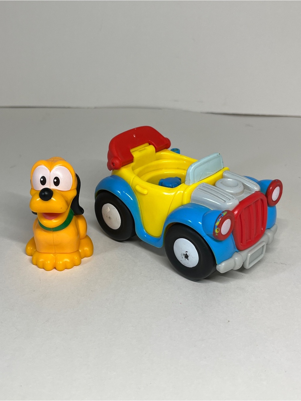 2014 Donald Duck Bouncing Car Magic of Disney Replacement Pluto Figure Toys